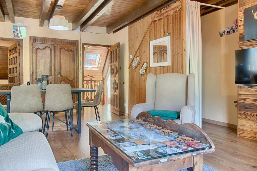 شقة Saplan Real Estate Casa Izadi بوسوست المظهر الخارجي الصورة